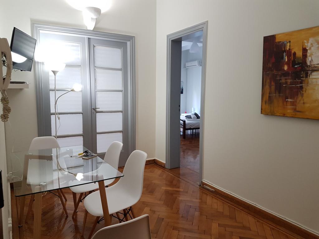 Errathens Pine Red And Taupe - Athens Center Lejlighed Eksteriør billede